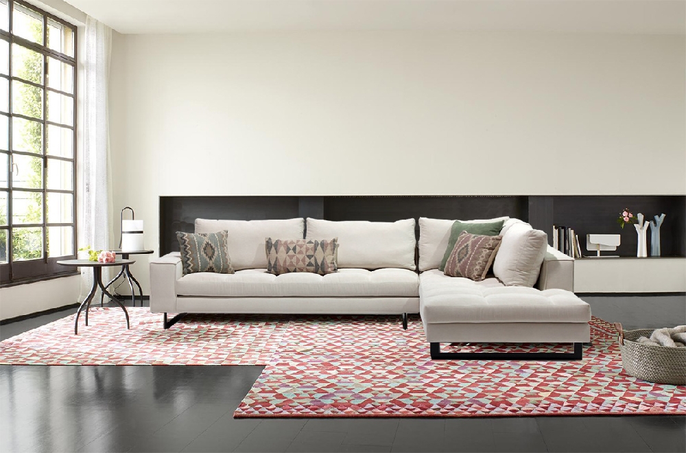 Μοντέρνος γωνιακός καναπές Calligaris στο Adamopoulos Casa Ideale στην Αθήνα